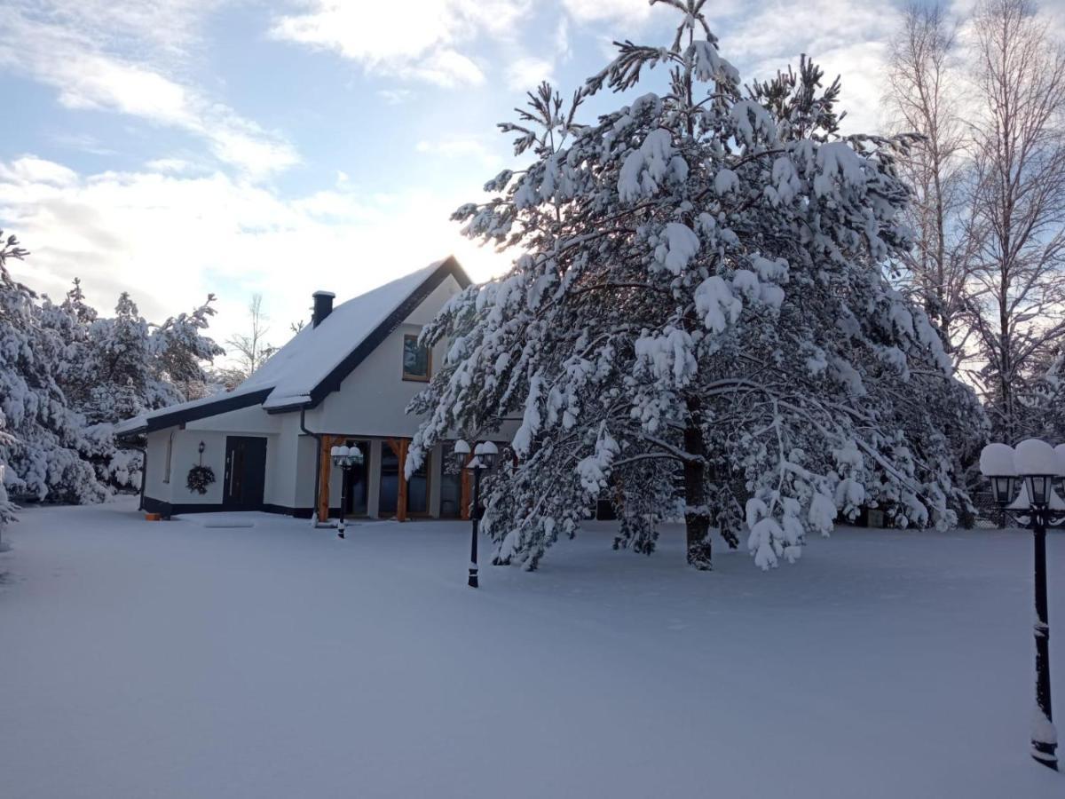 Country House *